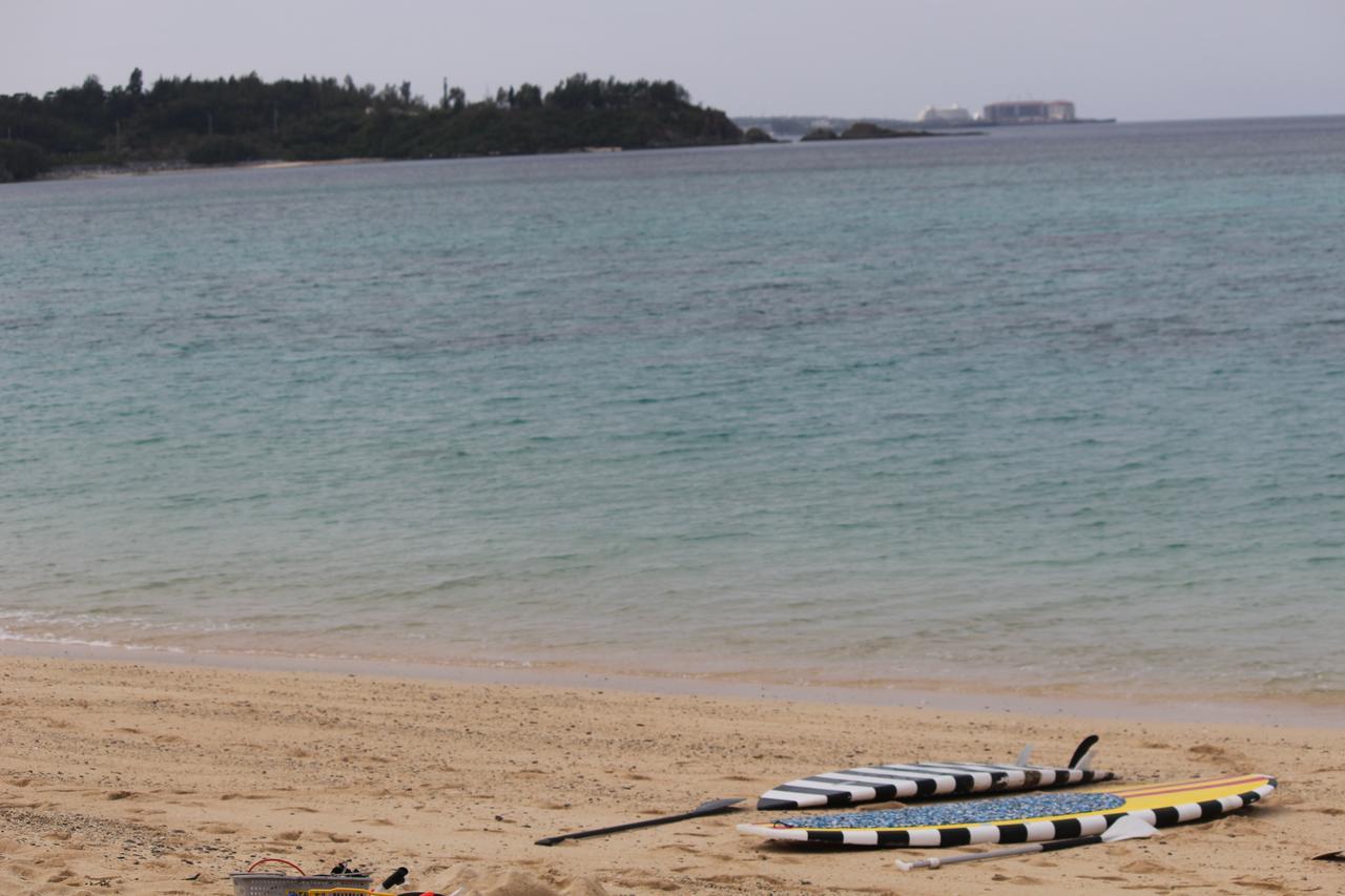 Tropical Surf House Okinawa Hotel Onna Exterior foto